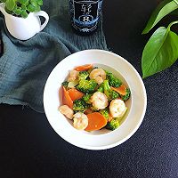 西兰花炒虾仁的做法图解5