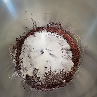 浓情黑巧—巧克力脏脏吐司的做法图解1