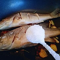 红烧小鲈鱼#每道菜都是一台食光机#的做法图解11