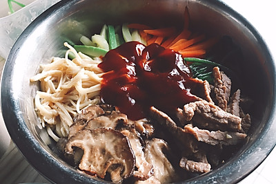韩式牛肉拌饭