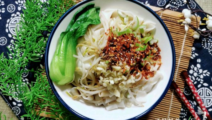一碗打不住的油泼面