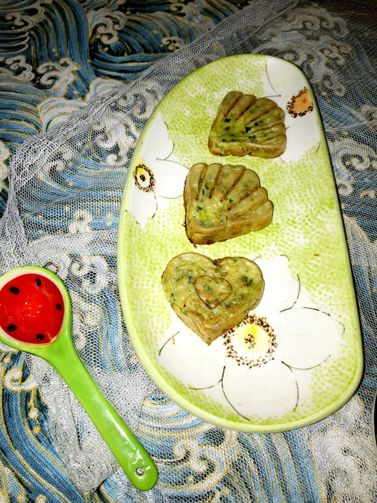 藿香丝瓜饼的做法