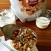 全谷物麦片水果酸奶杯 健康营养早餐的做法图解5