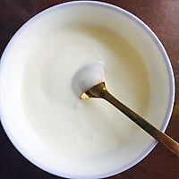 【自制】酸奶芒果冰棒的做法图解4