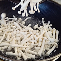 白玉菇炒肉片的做法图解4