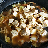 #我心中的冬日限定#白菜五花肉炖冻豆腐的做法图解11