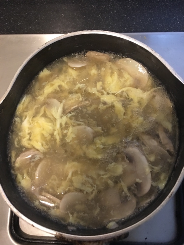 蘑菇虾仁鸡蛋羹的做法图解5