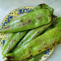 上班族带饭硬菜：虎皮辣椒的做法图解2