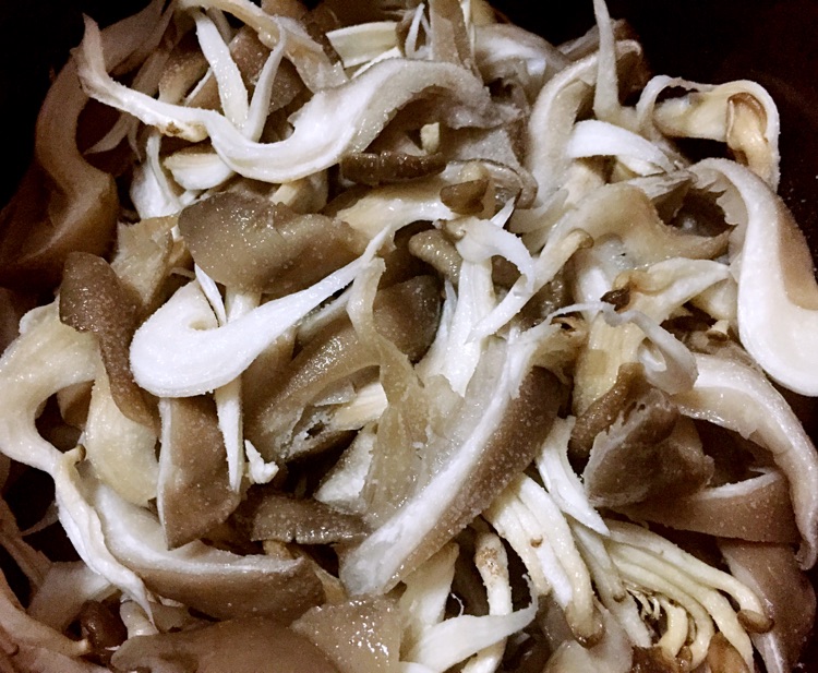 香酥孜然平菇的做法图解5