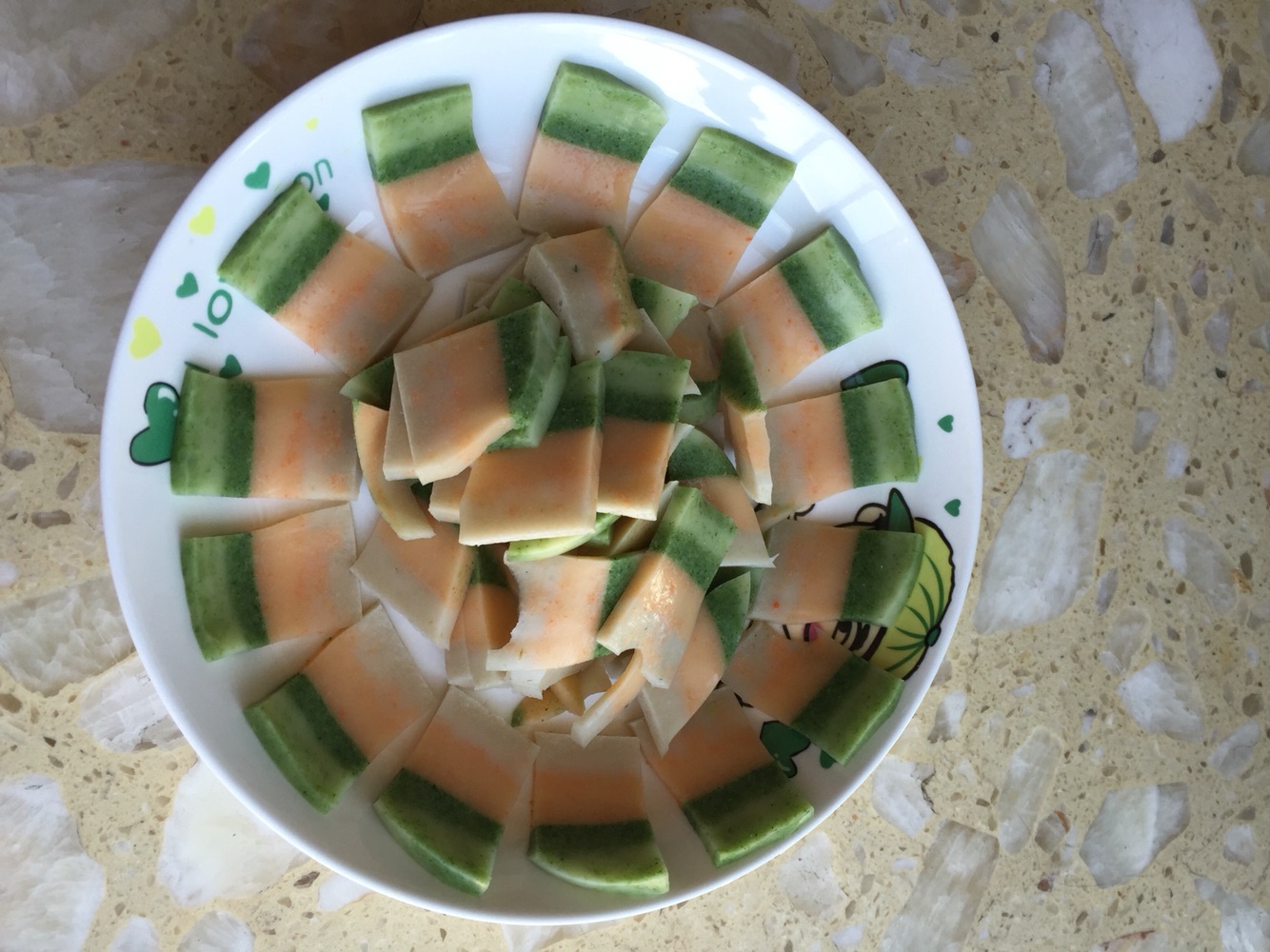 Colorful pig skin jelly