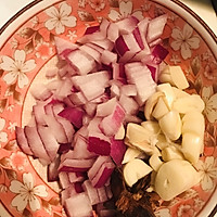 番茄土豆炖牛腩～下两碗饭的做法图解1