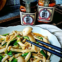 #今天吃什么#美味鸡枞油腐乳白玉菇的做法图解17