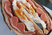 【简单高品质早餐|火腿鸡蛋芝士吐司三明治】的做法