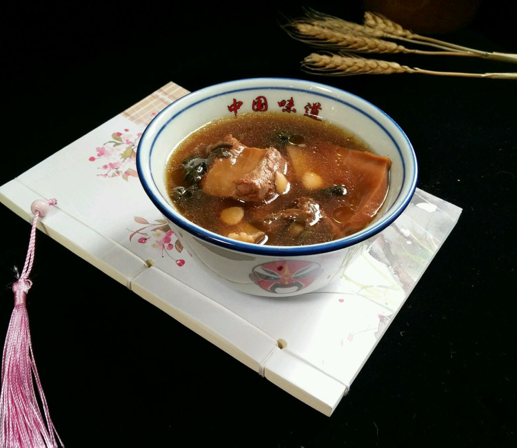 年宴☞菜干螺片汤的做法