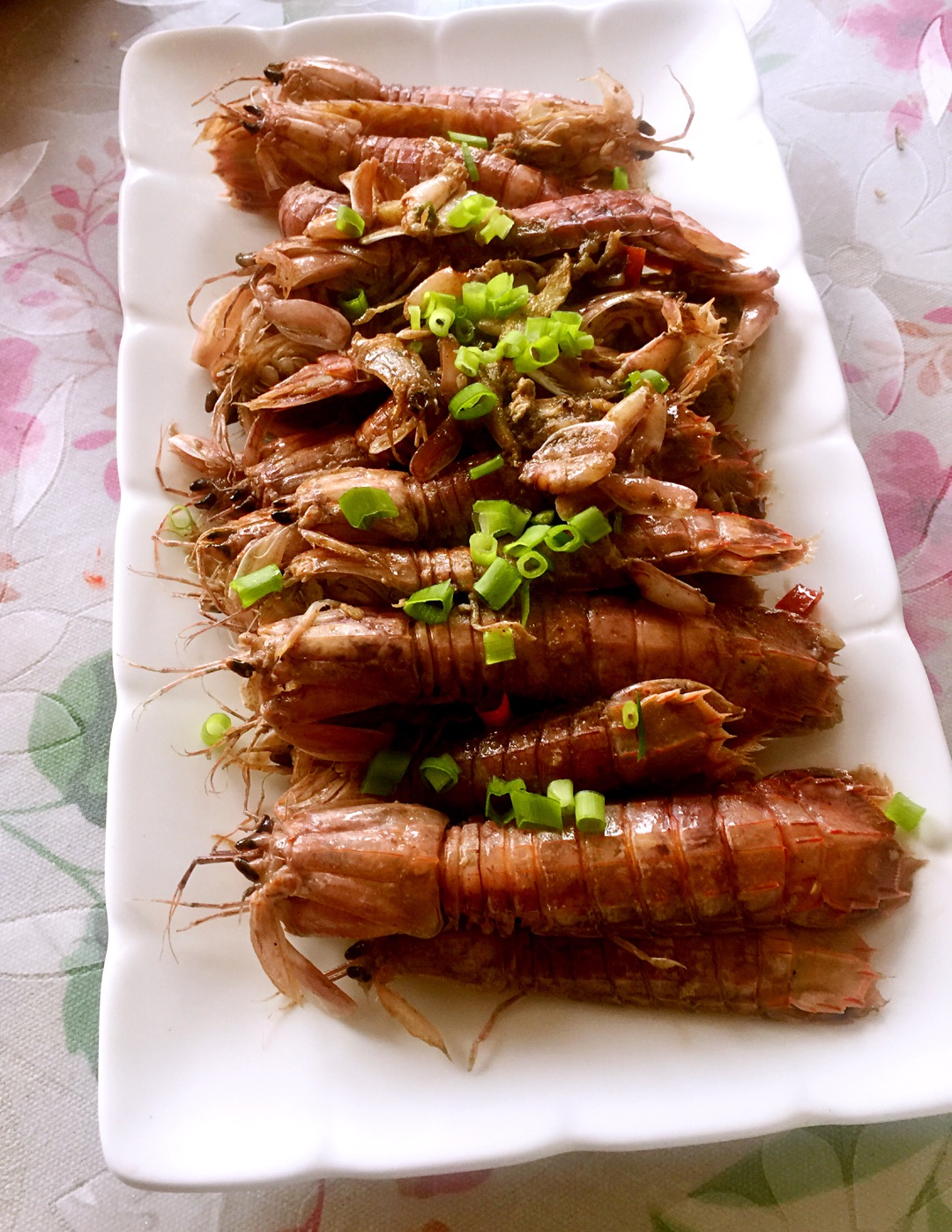 蒜蓉海虾蒸金针菇,蒜蓉海虾蒸金针菇的家常做法 - 美食杰蒜蓉海虾蒸金针菇做法大全