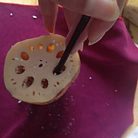 蜂蜜桂花糯米藕的做法图解3