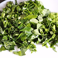 养生减肥，南瓜秋葵红薯叶烩燕麦饭，简单快手#秋天怎么吃#的做法图解2