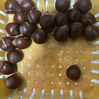糖炒栗子的做法图解1
