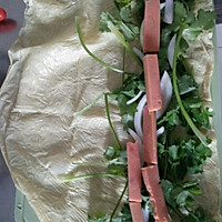 香烤豆皮菜卷#跨界烤箱，探索味来#的做法图解2