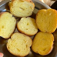 奶油猪（炼乳黄油法棍）的做法图解4
