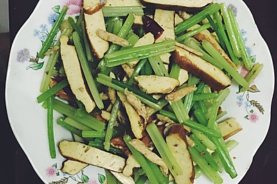 香芹香干肉丝