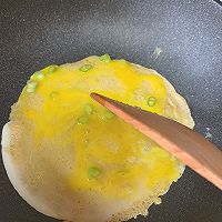 煎饼果子的做法图解5