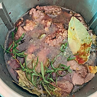 #美食说出“新年好”#圣诞跨年食谱｜法式红酒炖牛肉 软嫩入味的做法图解18