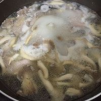 平菇肉片汤的做法图解6