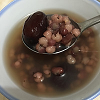 红豆薏米汤的做法图解1