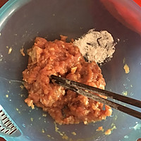 煎茄盒的做法图解1