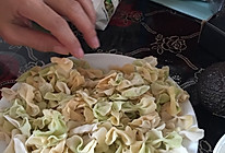 多彩蝴蝶面片的做法