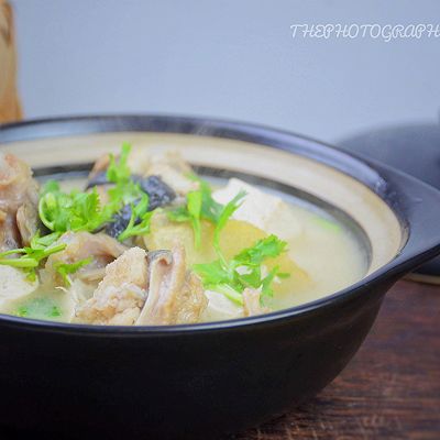 清炖安康鱼豆腐汤