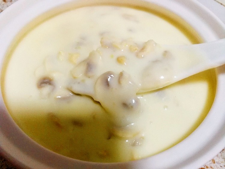 奶香鸡肉蘑菇汤的做法