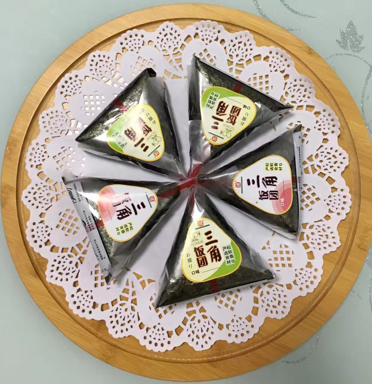 紫菜三角饭团的做法