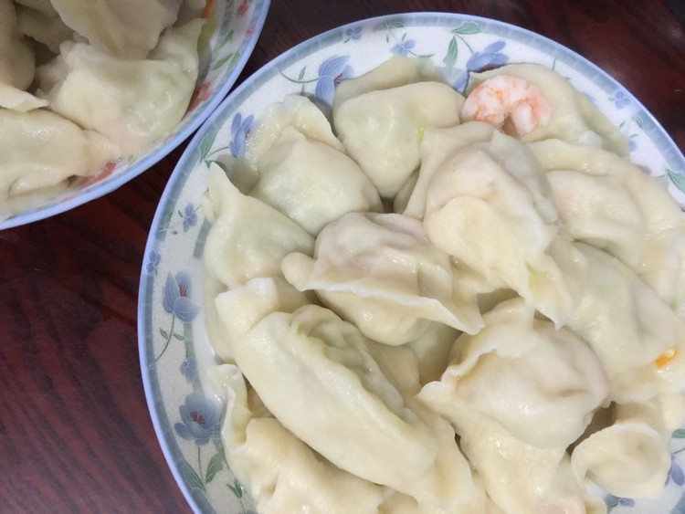 胡萝卜羊肉水饺的做法