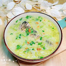 保健养生汤-萝卜丝鲫鱼汤#花式炖煮不停歇#