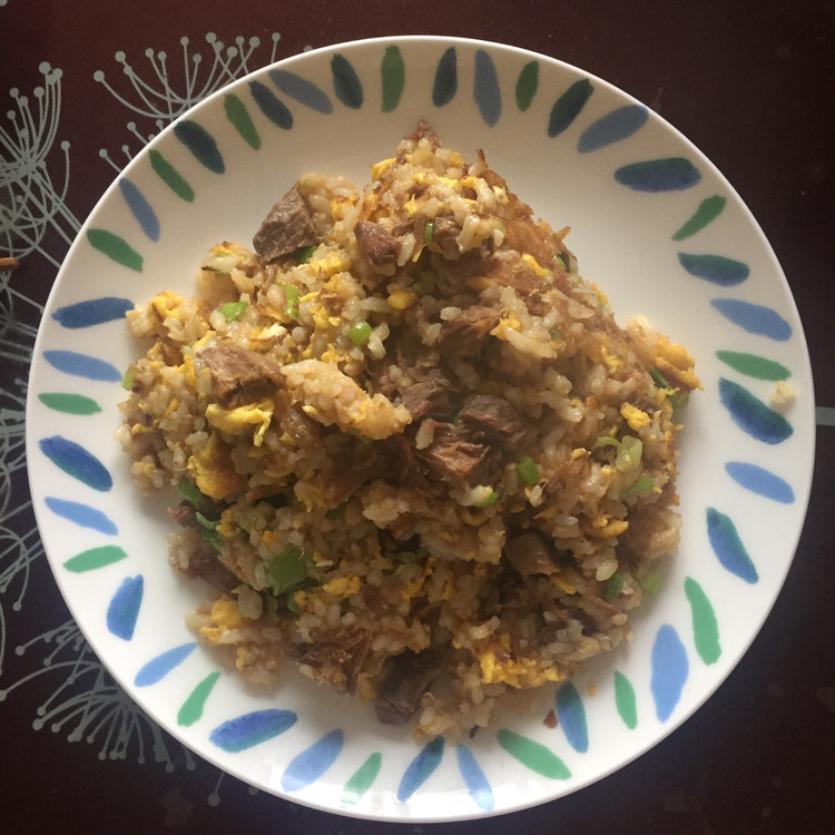 超简单牛肉炒饭的做法
