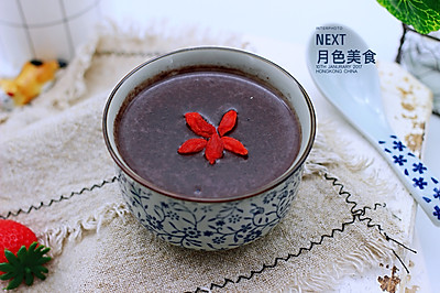 核桃黑米芝麻糊
