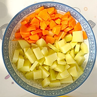 芝士土豆虾球的做法图解1