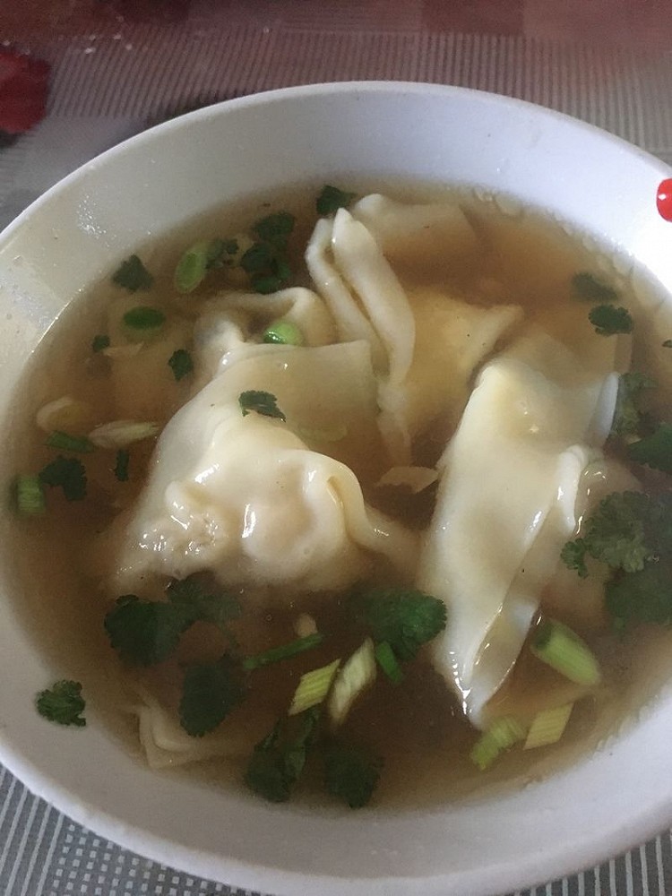 新派三鲜馄饨的做法