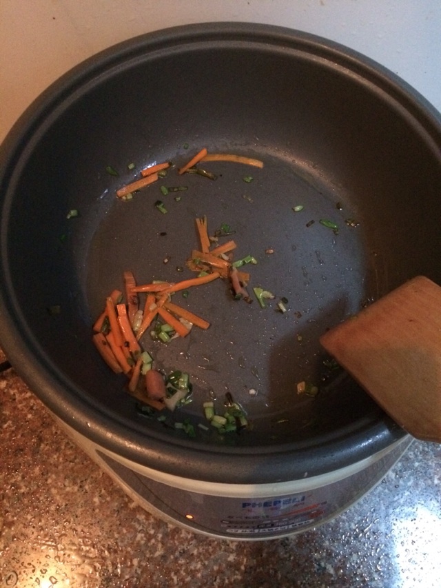 莲藕土豆烧千叶豆腐的做法图解3