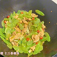 莴苣炒肉的做法图解5