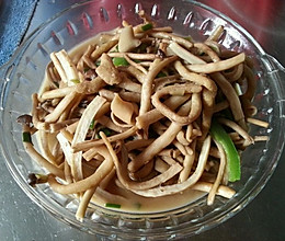 茶树菇炒鸭肠的做法