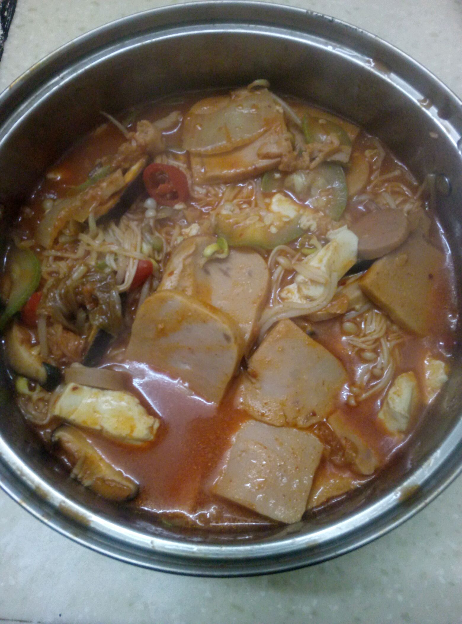 [Japanese and Korean cuisine] Korean army soup