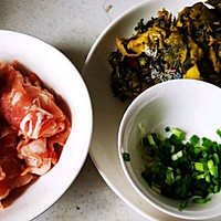 酸菜肥牛卷的做法图解1