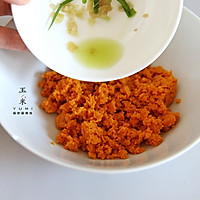 黄金海胆炒饭的做法图解1