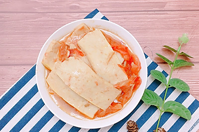 西红柿炖鱼糕