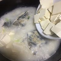 #鸡汁入家宴 感恩正当“食”#鱼头豆腐汤的做法图解6