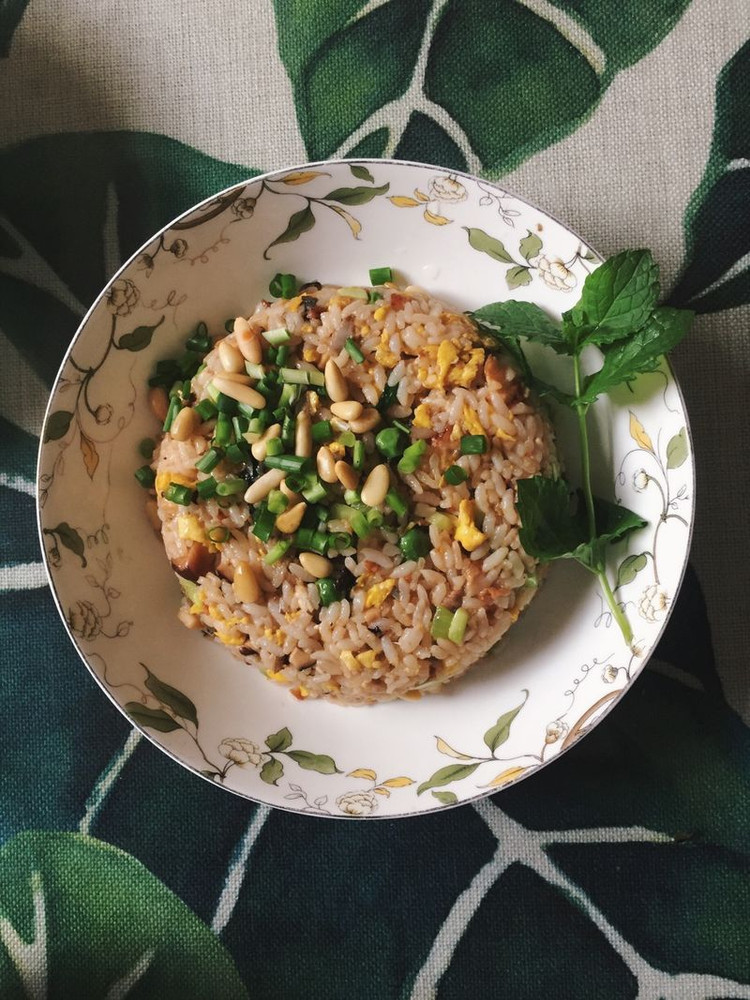 鳗鱼炒饭的做法