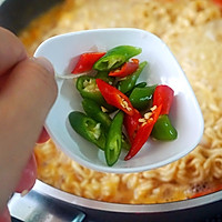 泰美味：海鲜冬阴功泡面的做法图解10